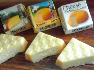 チロル　チーズ